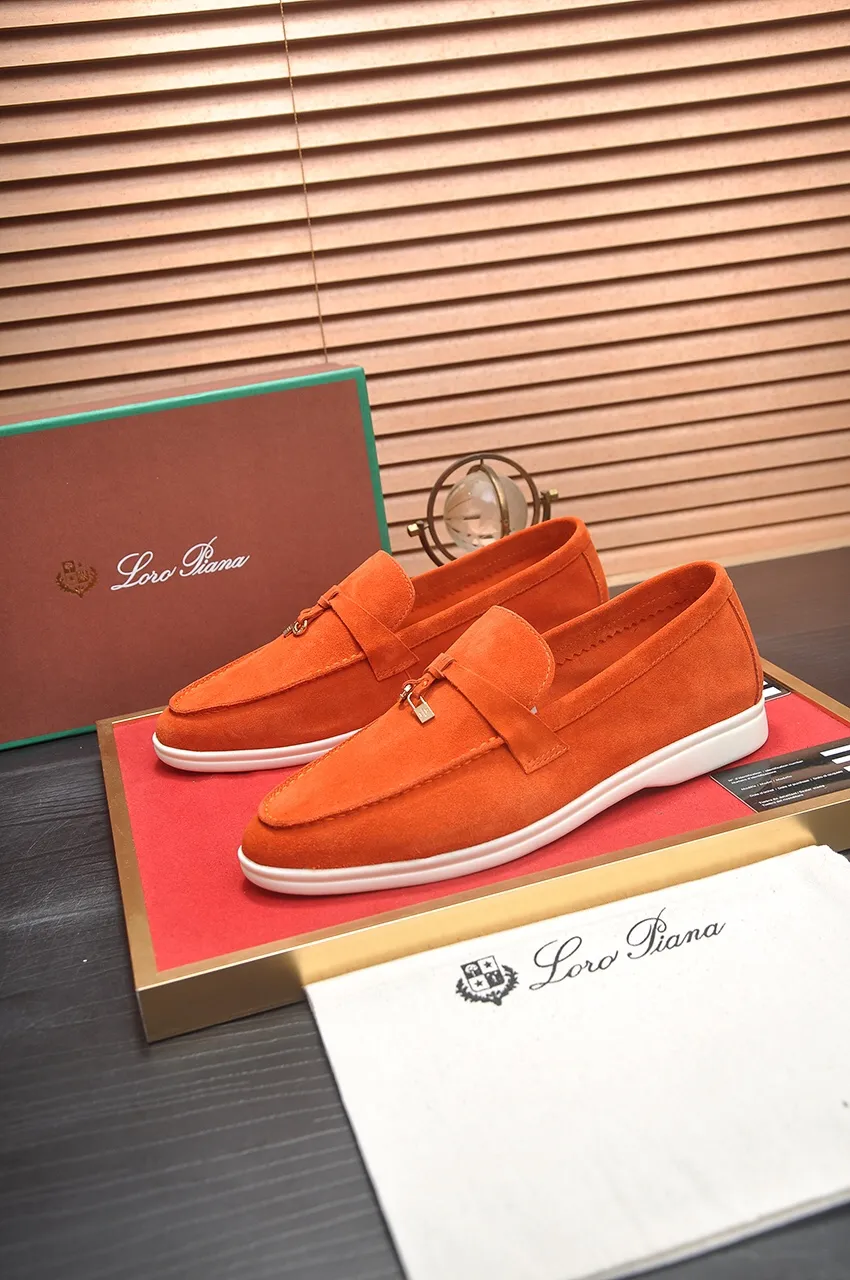 Men's shoes 💰400💶[𝐥𝐨𝐫𝐨 𝐏𝐢𝐚𝐧𝐚] [Couple model] High-end quality, affordable price, LP classic loafers, Italian treasure brand, the only brand that can match Hermès! Only after wearing it do we know that we can’t live up to our feet. Women’s code: 35-40 (customized sizes 34, 41, 42 are non-returnable) Men’s code: 38-44 (customized 45, 46, 47, 48 are non-refundable) Fabric: Customized imported cashmere Lining: Customized imported fetal cowhide Foot: Imported benzene-dyed calfskin Outsole: Exclusive original glass rubber outsole